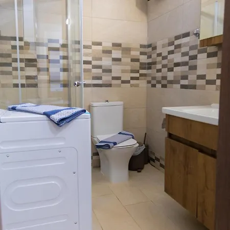 Vakontas Luxury * Yerolimin